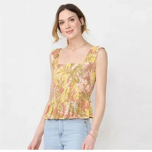 Lauren Conrad Smocked Peplum Tank Size XL New - Picture 1 of 9